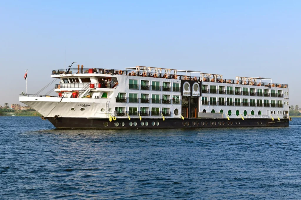 Cruzeiro de luxo no Nilo Mayflower (1)