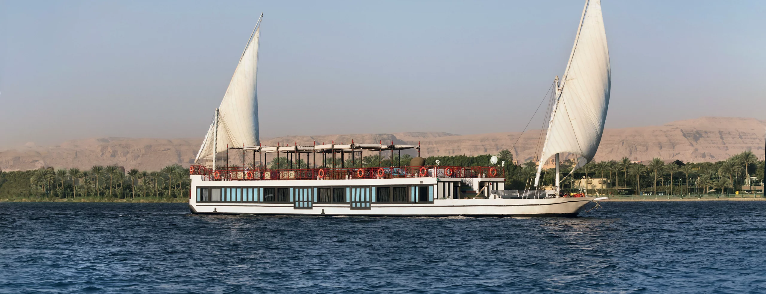 Dahabiya Crucero Nilo Mövenpick SB Feddya