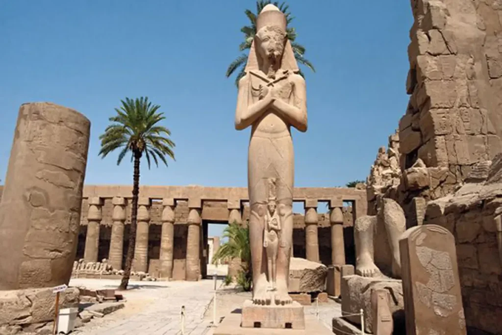 4 Days Cairo & Luxor Tour Package Egypt Honeymoon Package (1)