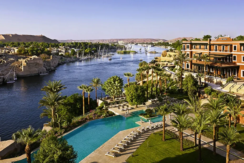 Full day tour to Cairo from Aswan by flight (1)