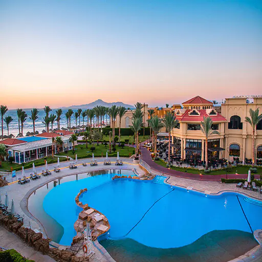 Pyramids, Nile and Sharm El Sheikh Package (2)