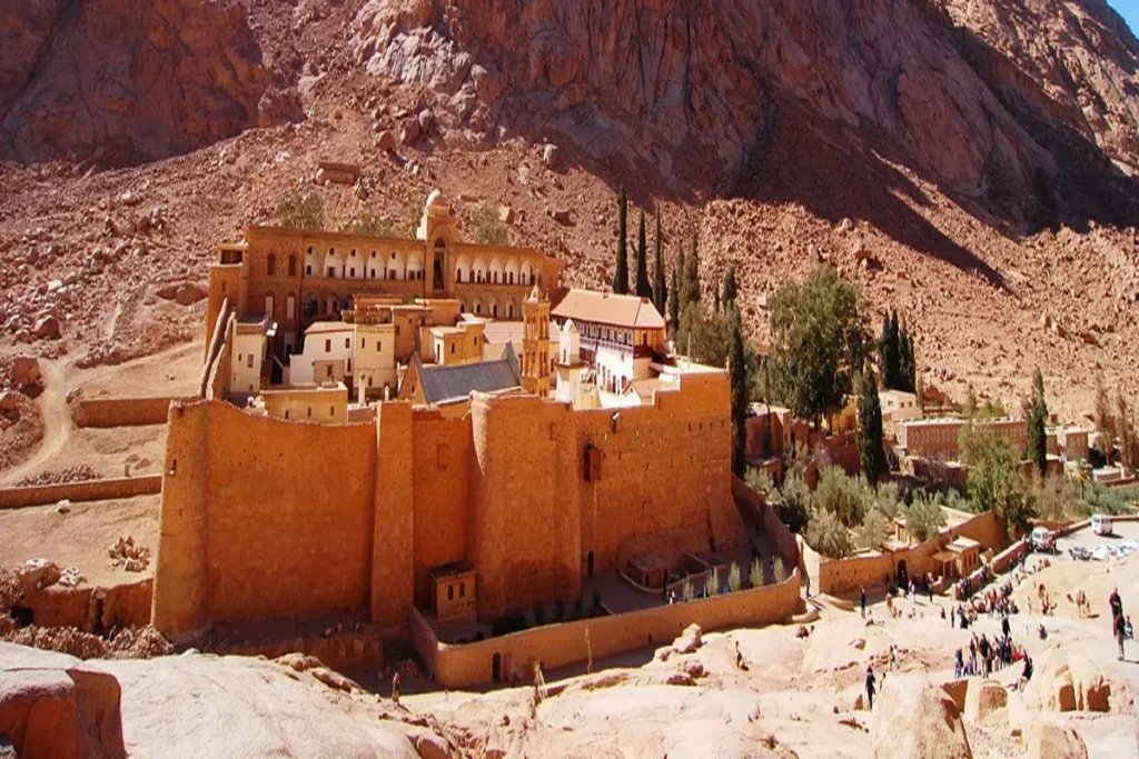 St Catherine and Colored Canyon by Jeep (1)