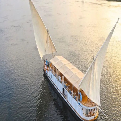 Lazuli Gordon Pacha Dahabiya Cruise Era (8)