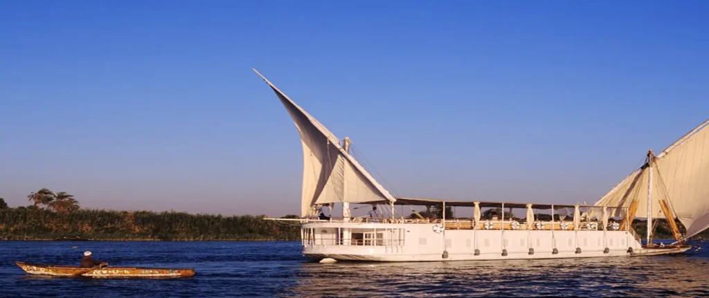 Dahabiya Crucero Nilo Lazuli Karnak 6 Días Luxor Asuán