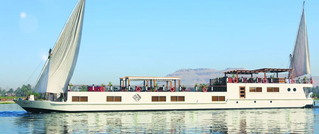 Dahabiya Crucero Nilo Merit 4 Días Asuán Luxor