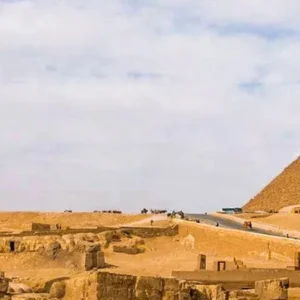 Egyptian Civilization Tour Best of Cairo Include the National Museum of Egyptian Cruise Era (1)