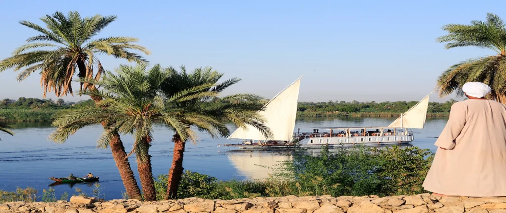 Lazuli Luxor Dahabiya Cruise Era (1)